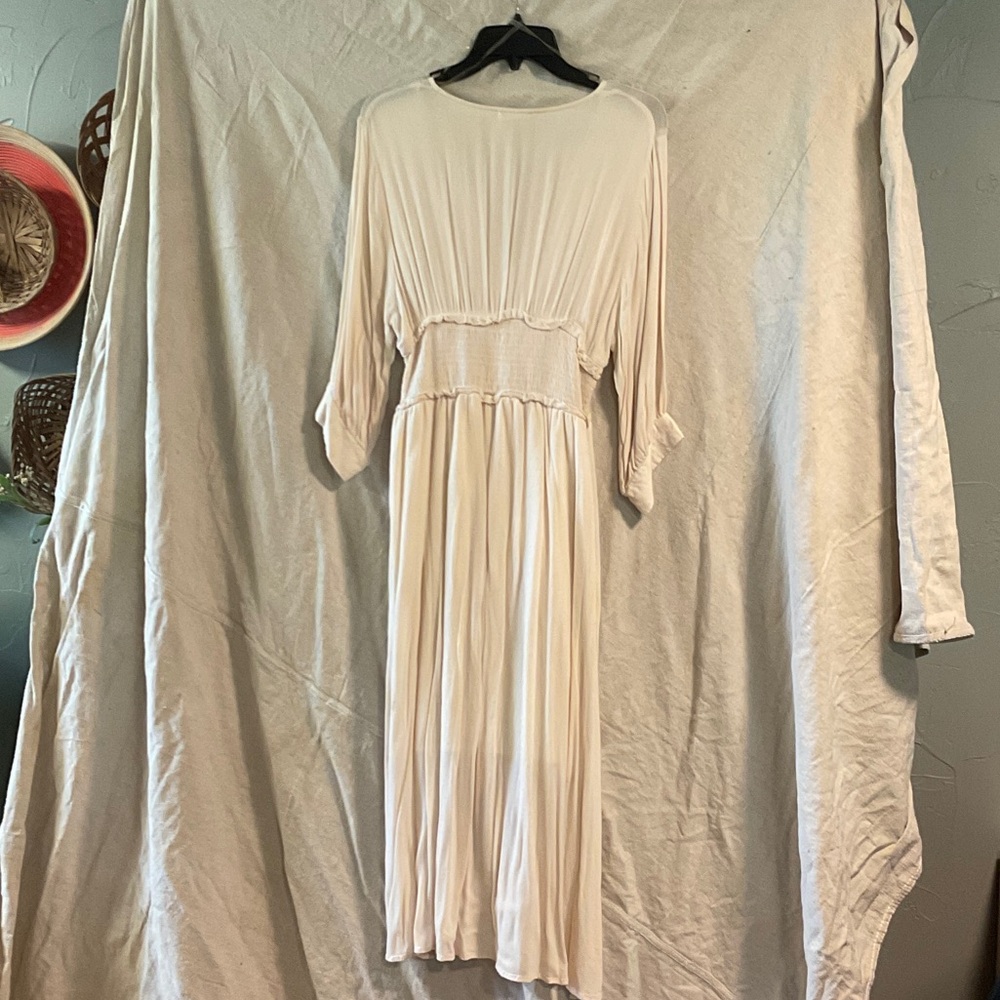 Stevie Hender Cream Midi Dress - Picture 3 of 5